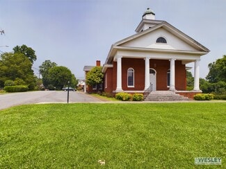 Lenoir, NC Churches - 1373 Delwood Dr SW