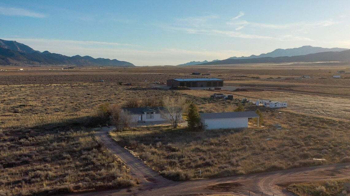 5561 W 3600 S, Cedar City, UT for Sale