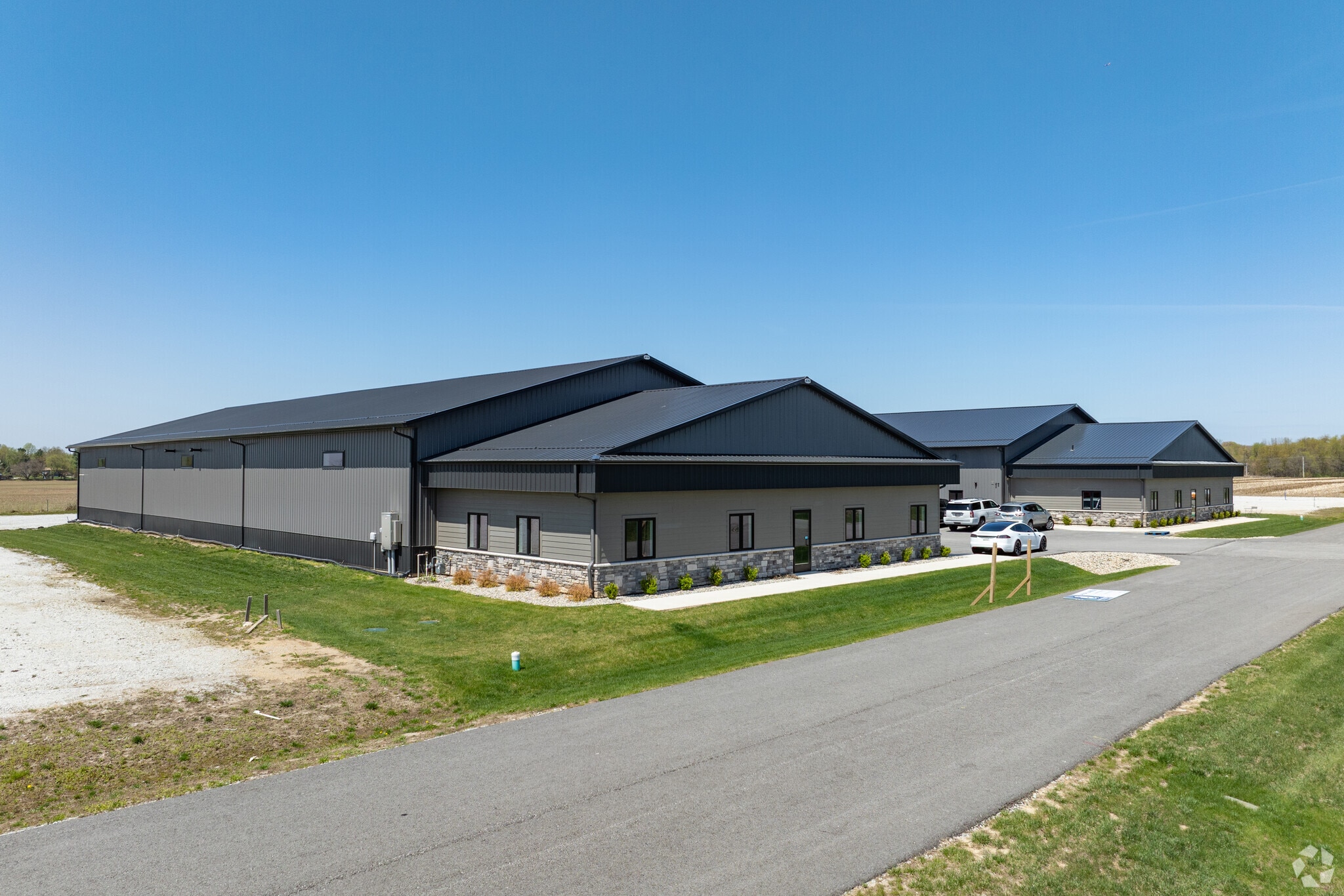 280 Cr-325 E, Valparaiso, IN for Sale