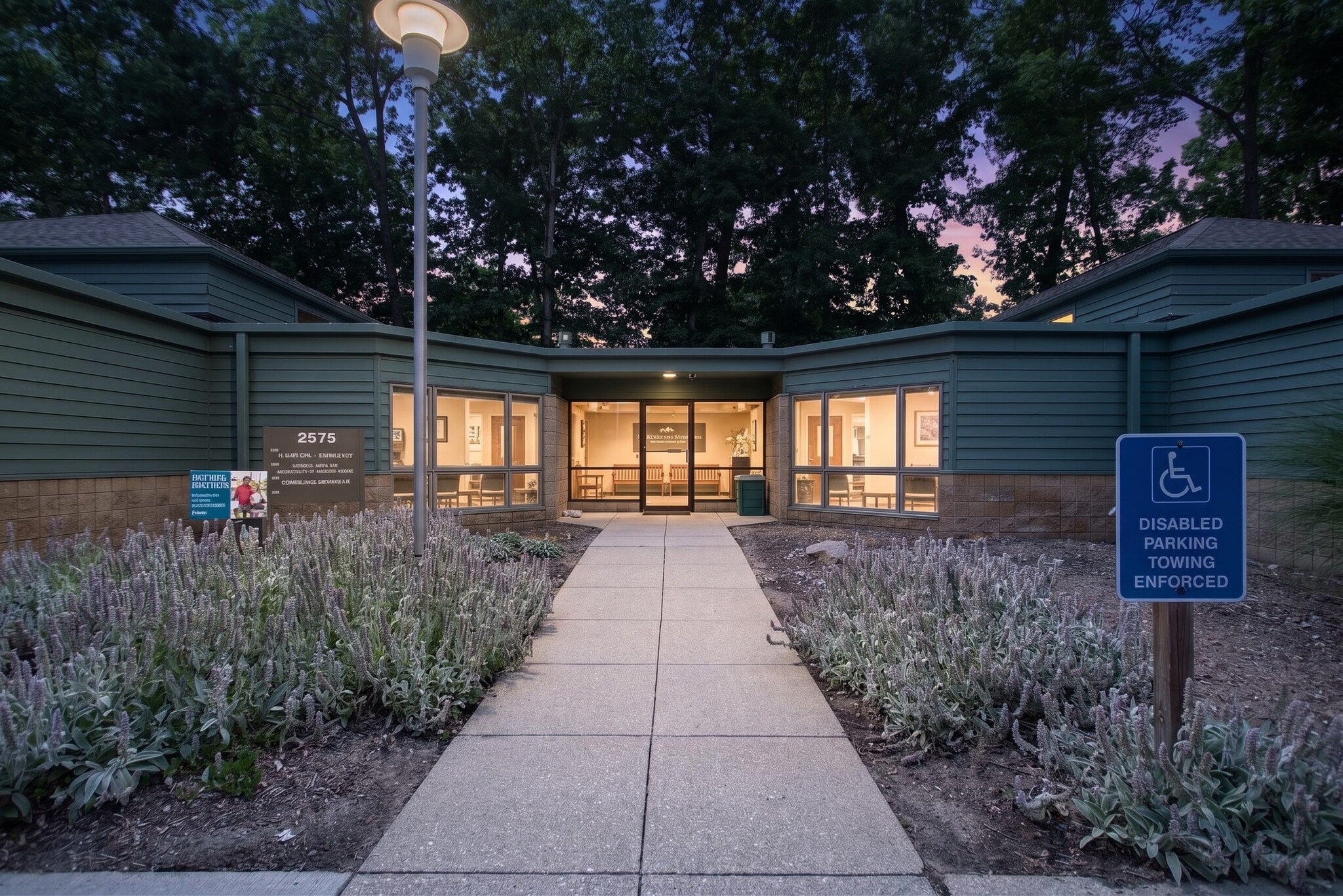 2575 Spring Arbor Rd, Jackson, MI for Sale