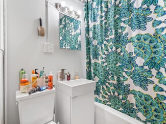 Manville, RI Apartments - 144-145 Railroad St