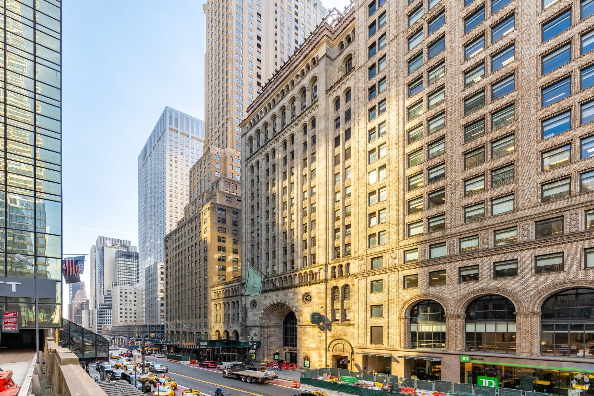 110 E 42nd St, New York, NY for Rent
