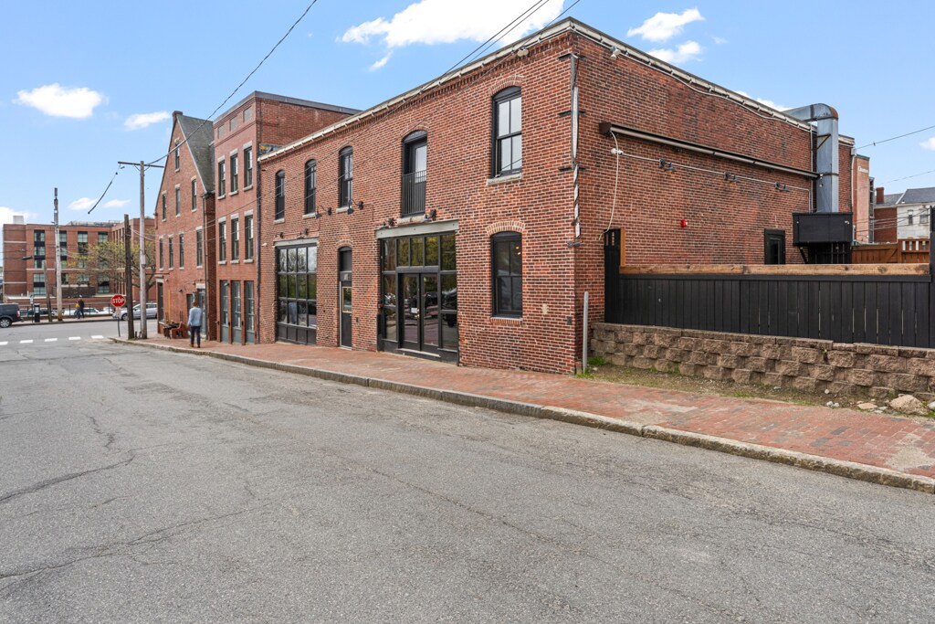 8-10 Cotton St, Portland, ME for Rent