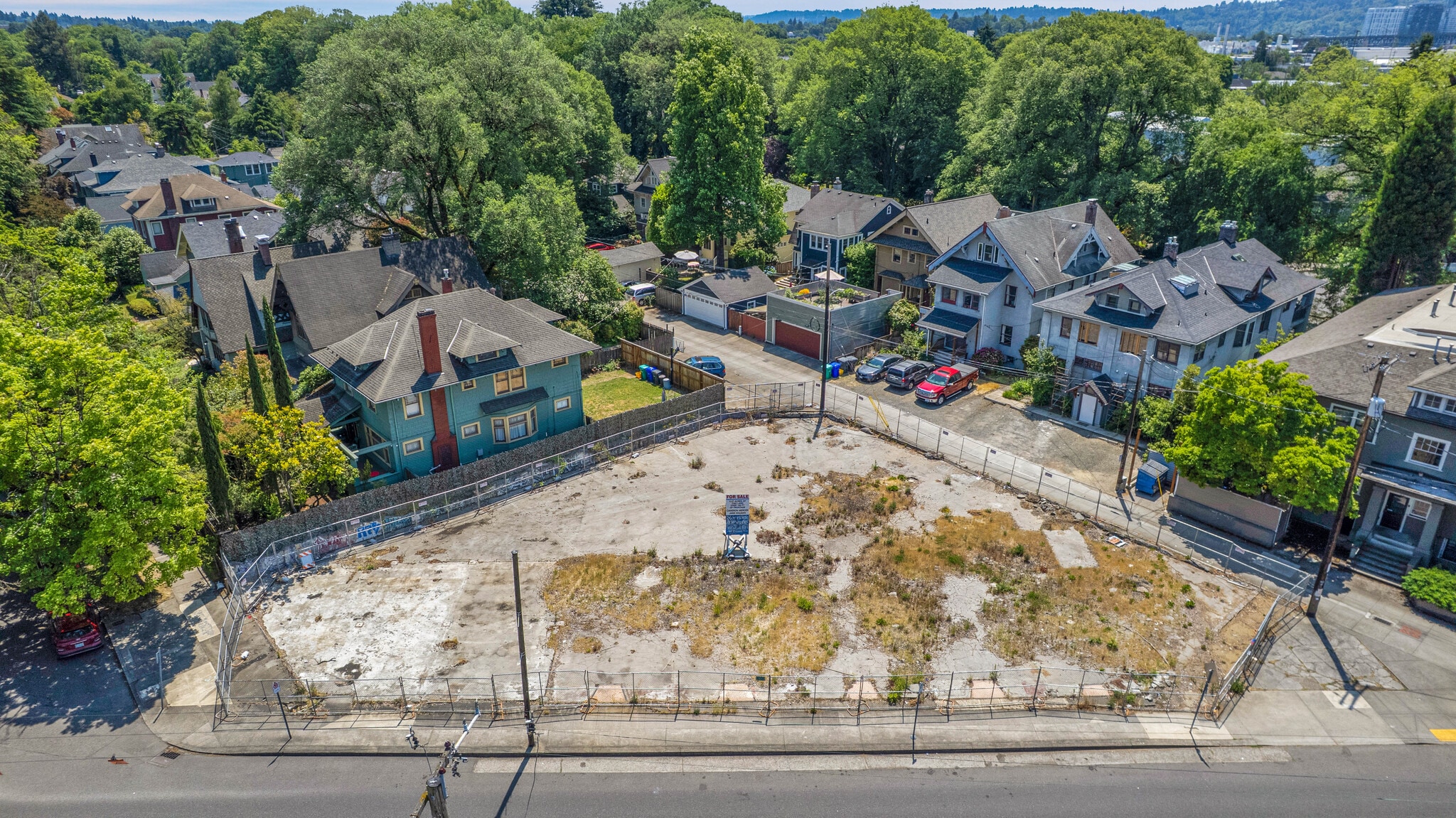 1312-1334 SE Hawthorne Blvd, Portland, OR for Sale