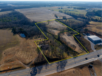 Lawrenceburg, TN Commercial - 2590 US-43