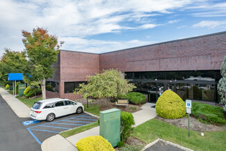 North Brunswick, NJ Office, Office/Medical - 100-120 N Center Dr