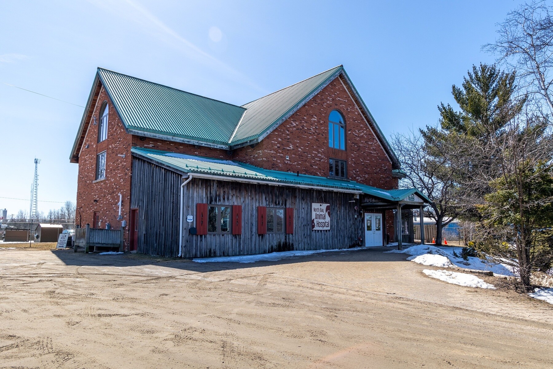 1875 Seymour St, North Bay, ON for Sale