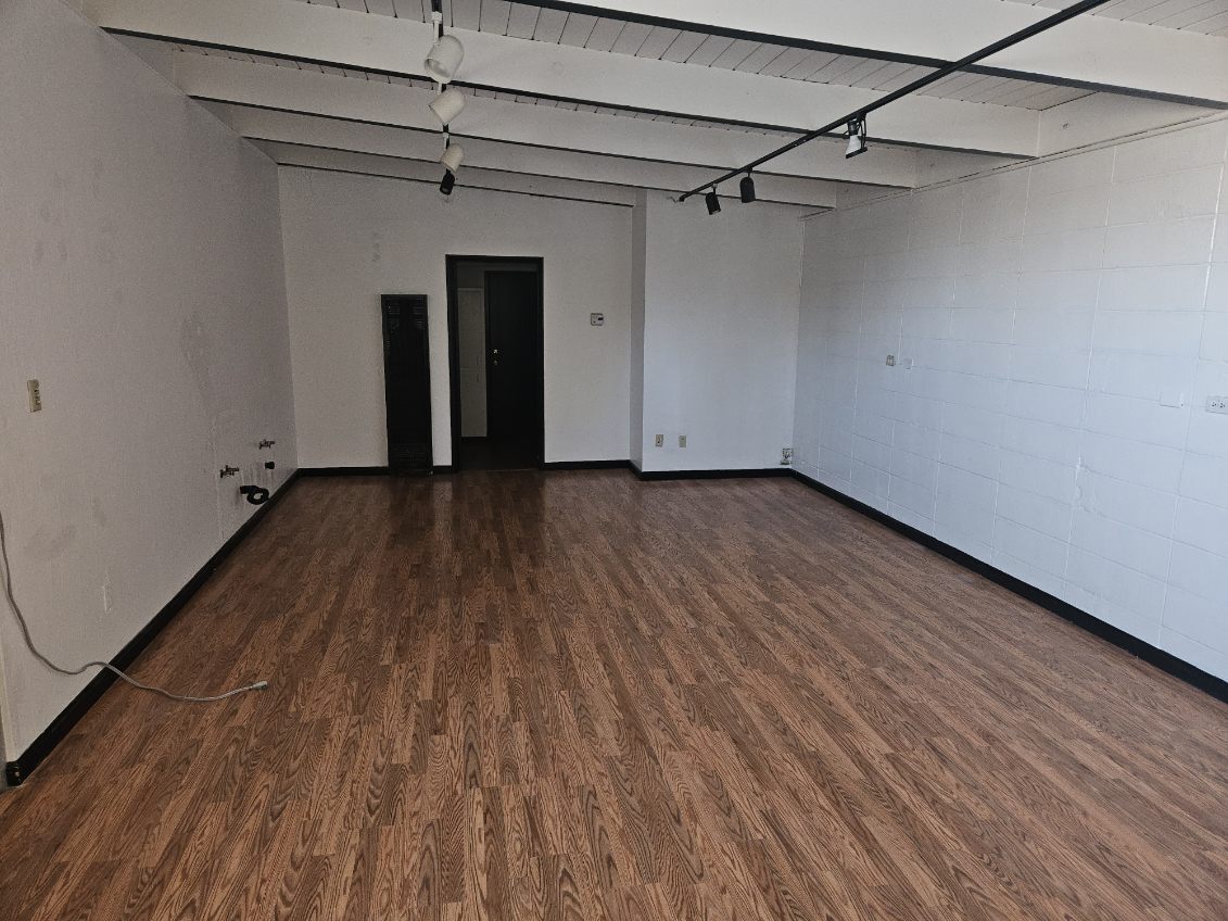 849 Gravenstein Ave, Sebastopol, CA for Rent