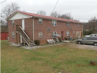 Strawberry Plains, TN Apartments - 305 Boone St