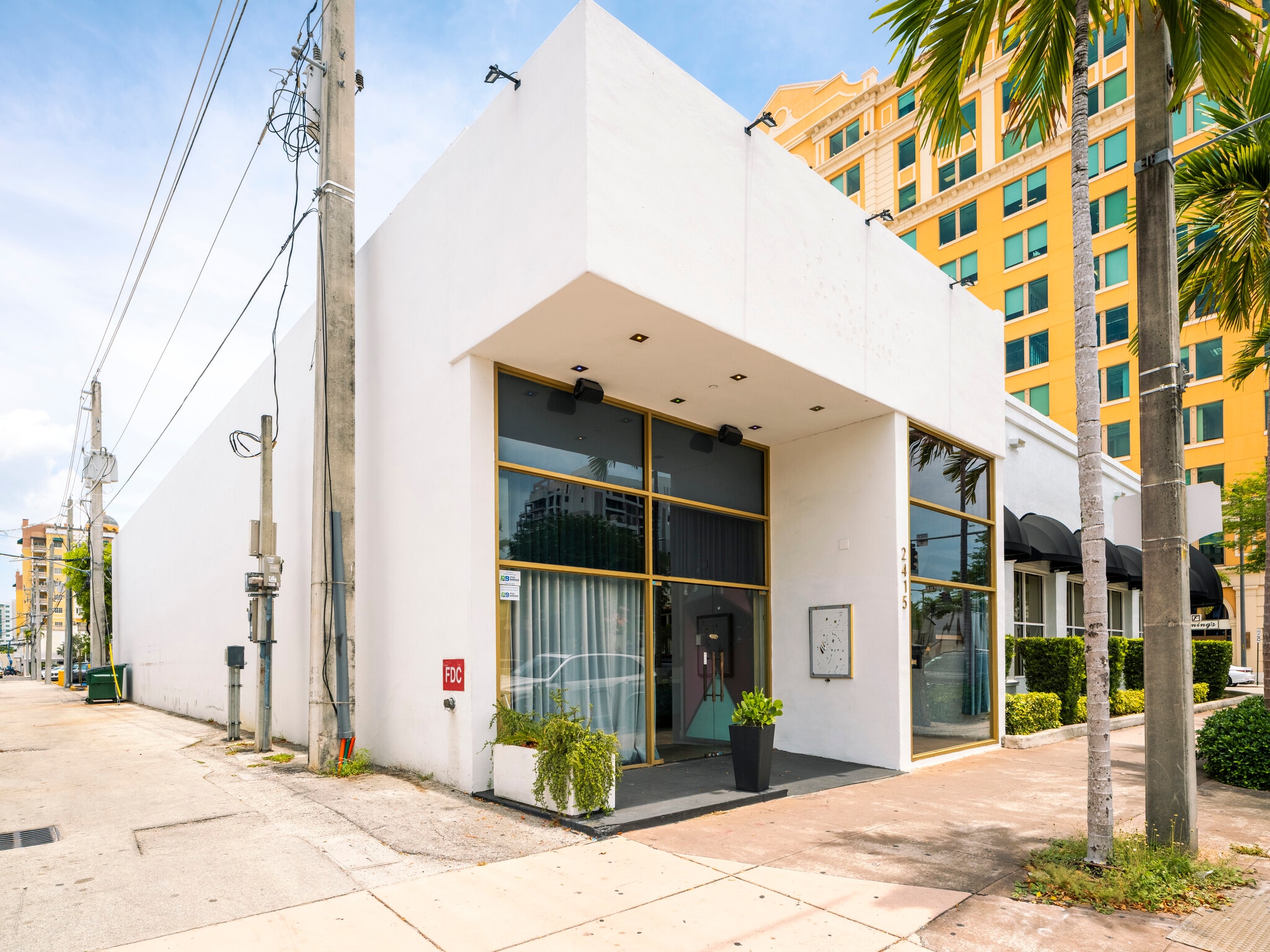 2415 Ponce de Leon Blvd, Coral Gables, FL for Rent