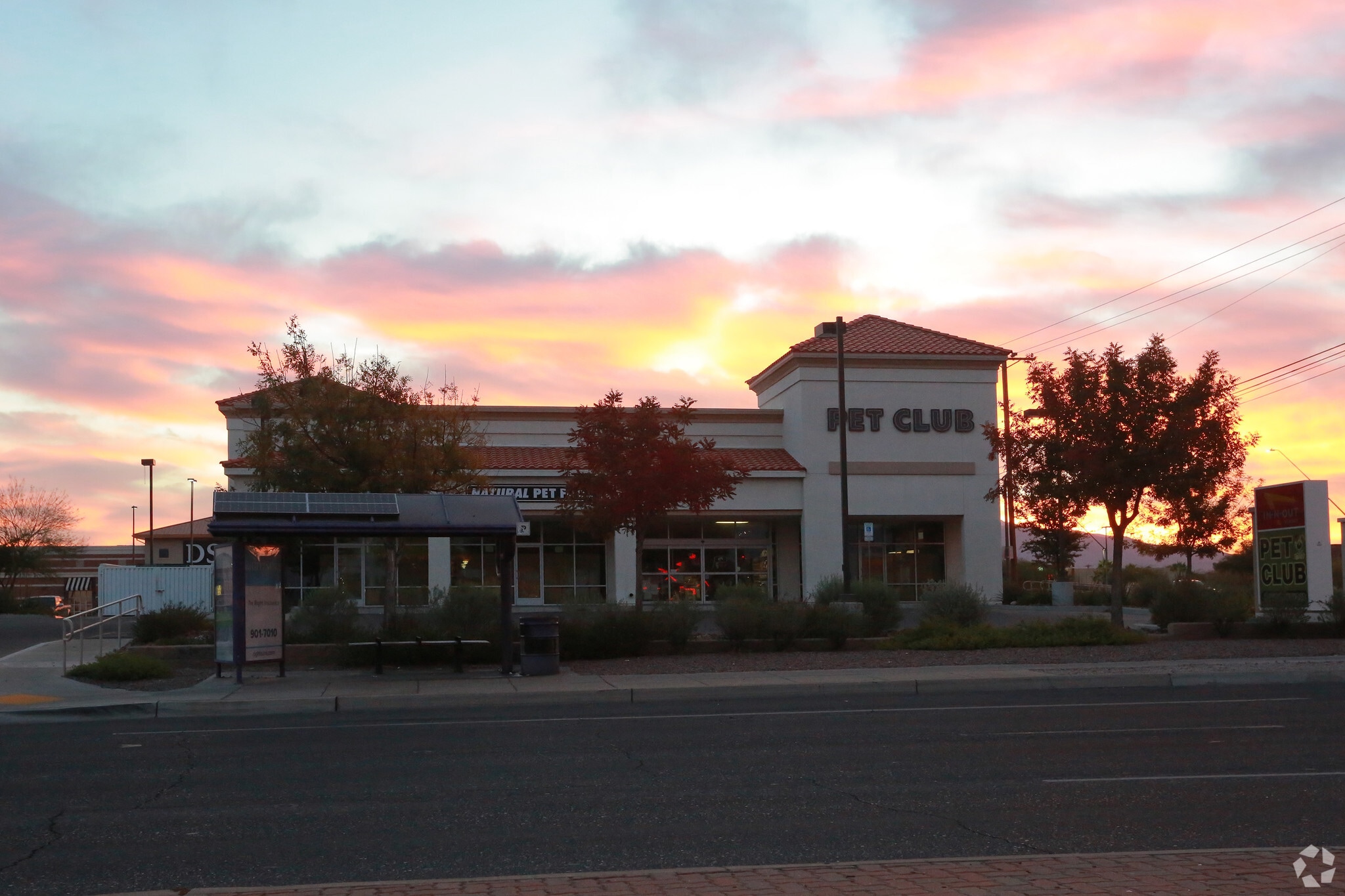 7101 E Broadway Blvd, Tucson, AZ for Rent