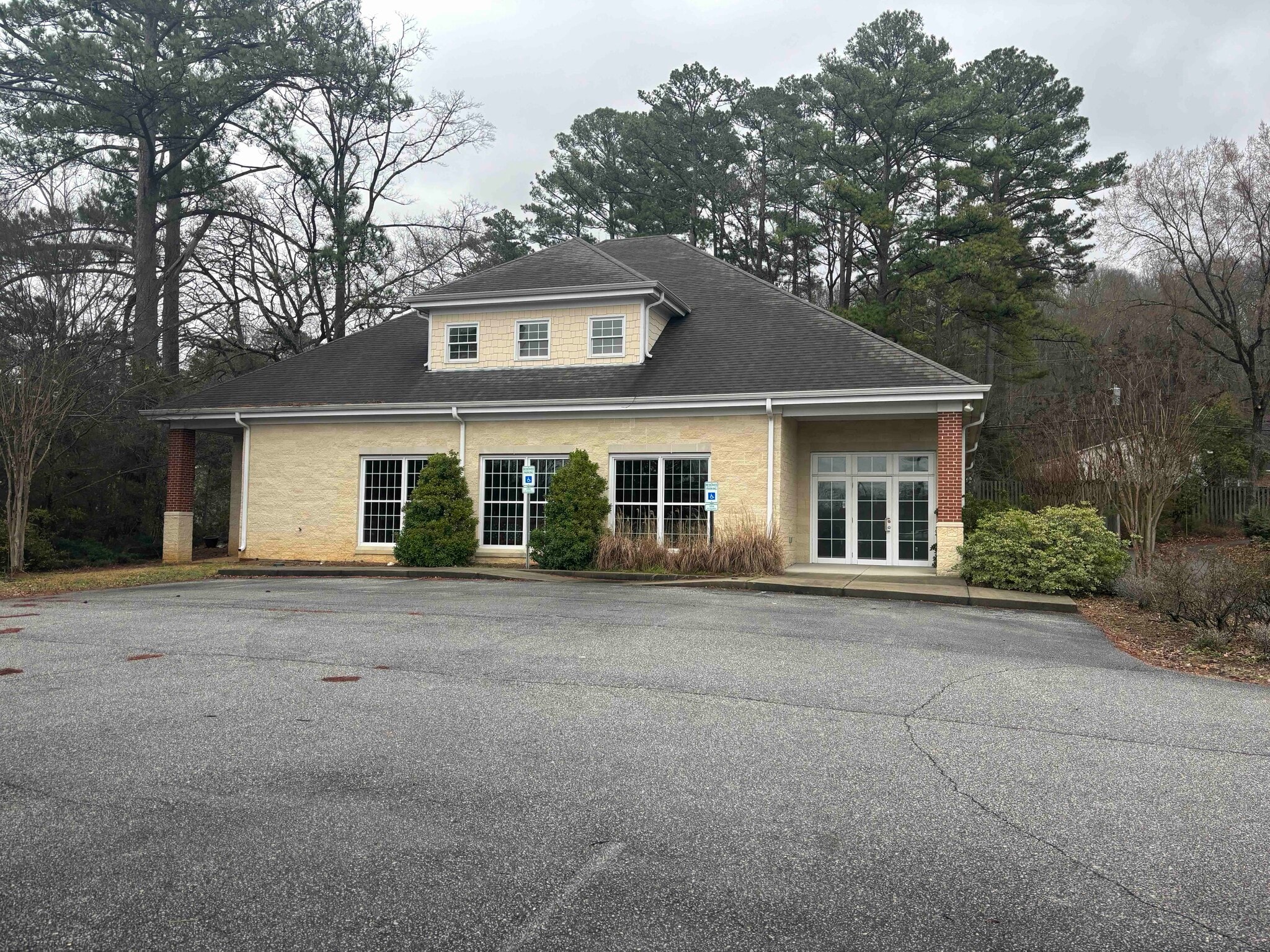 1228 1st St N, Alabaster, AL for Rent
