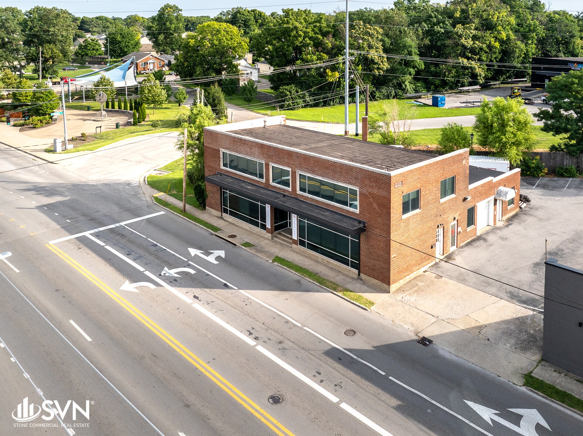 611 Winchester Rd, Lexington, KY for Rent