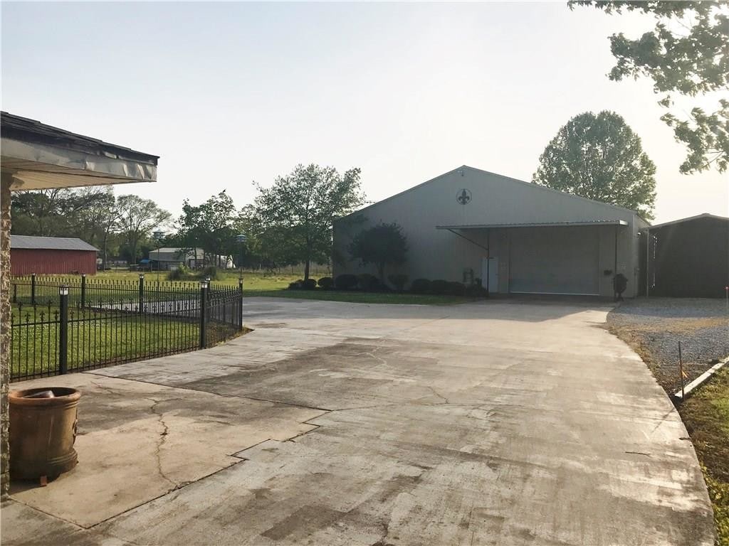 4688 Highway 27, Sulphur, LA for Sale