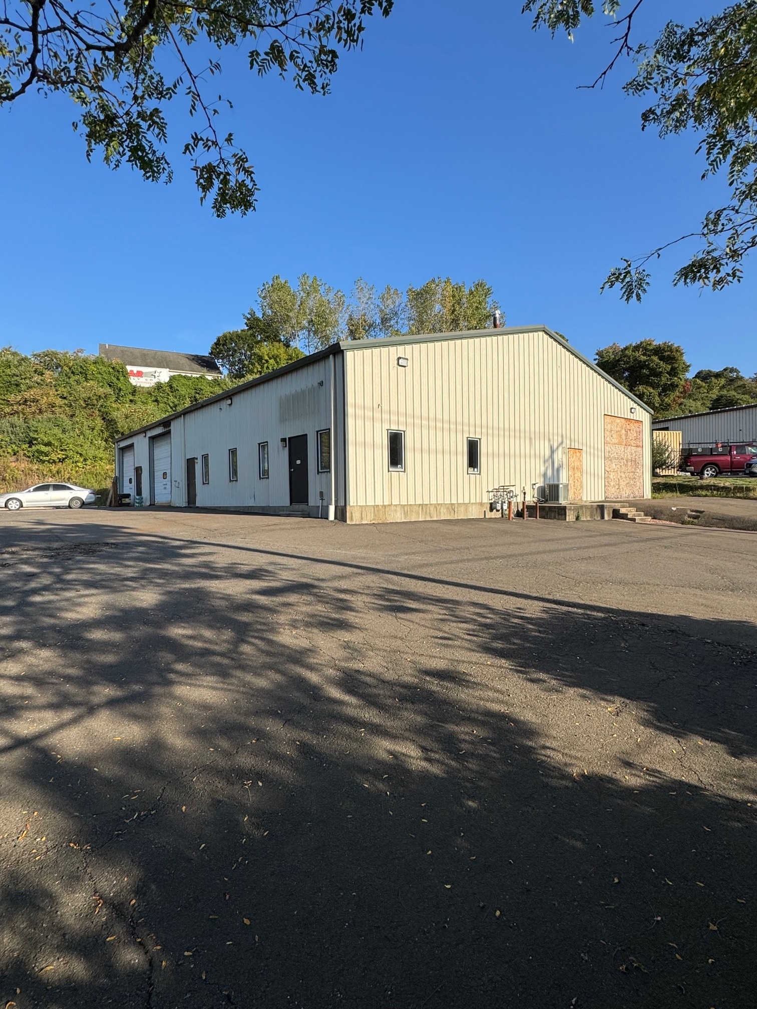 42 Crestway, Hamden, CT for Sale