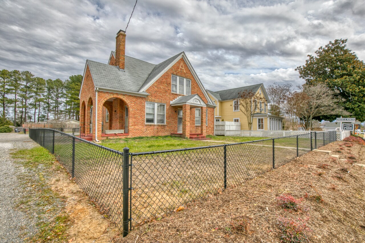, Williamsburg, VA for Sale