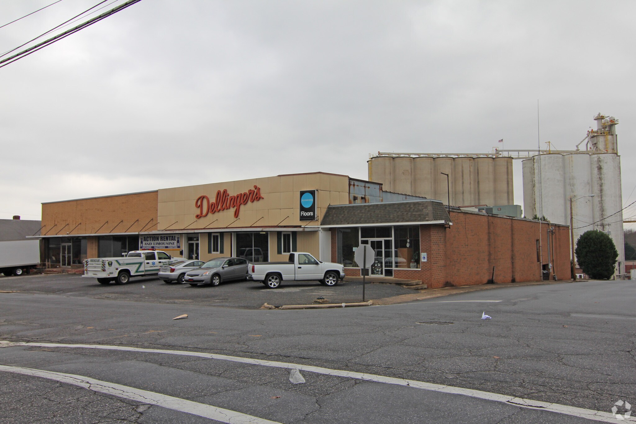 103 N Brady Ave, Newton, NC for Rent