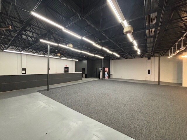1230 Basse Rd, San Antonio, TX for Rent