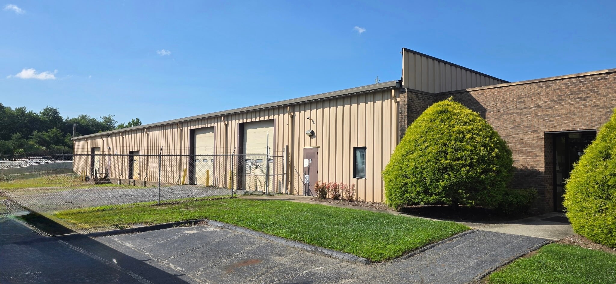 5130 Hendersonville Rd, Fletcher, NC for Rent