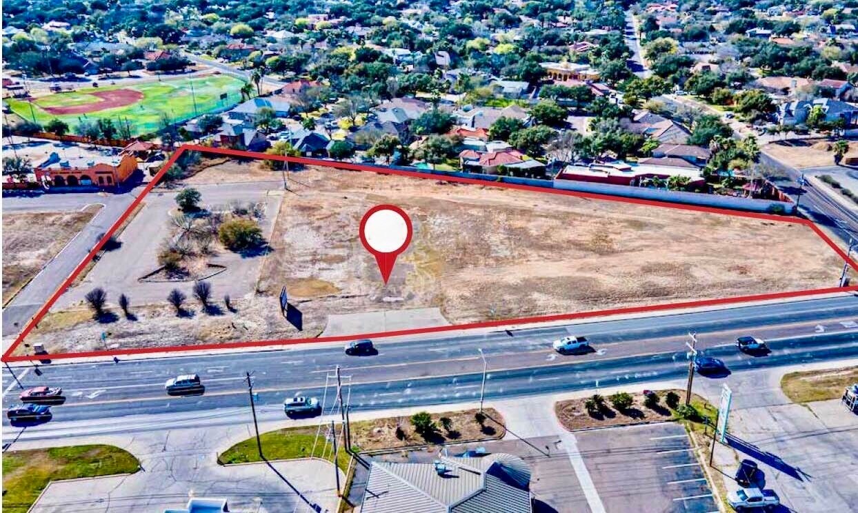 6600-6602 McPherson Rd, Laredo, TX for Sale