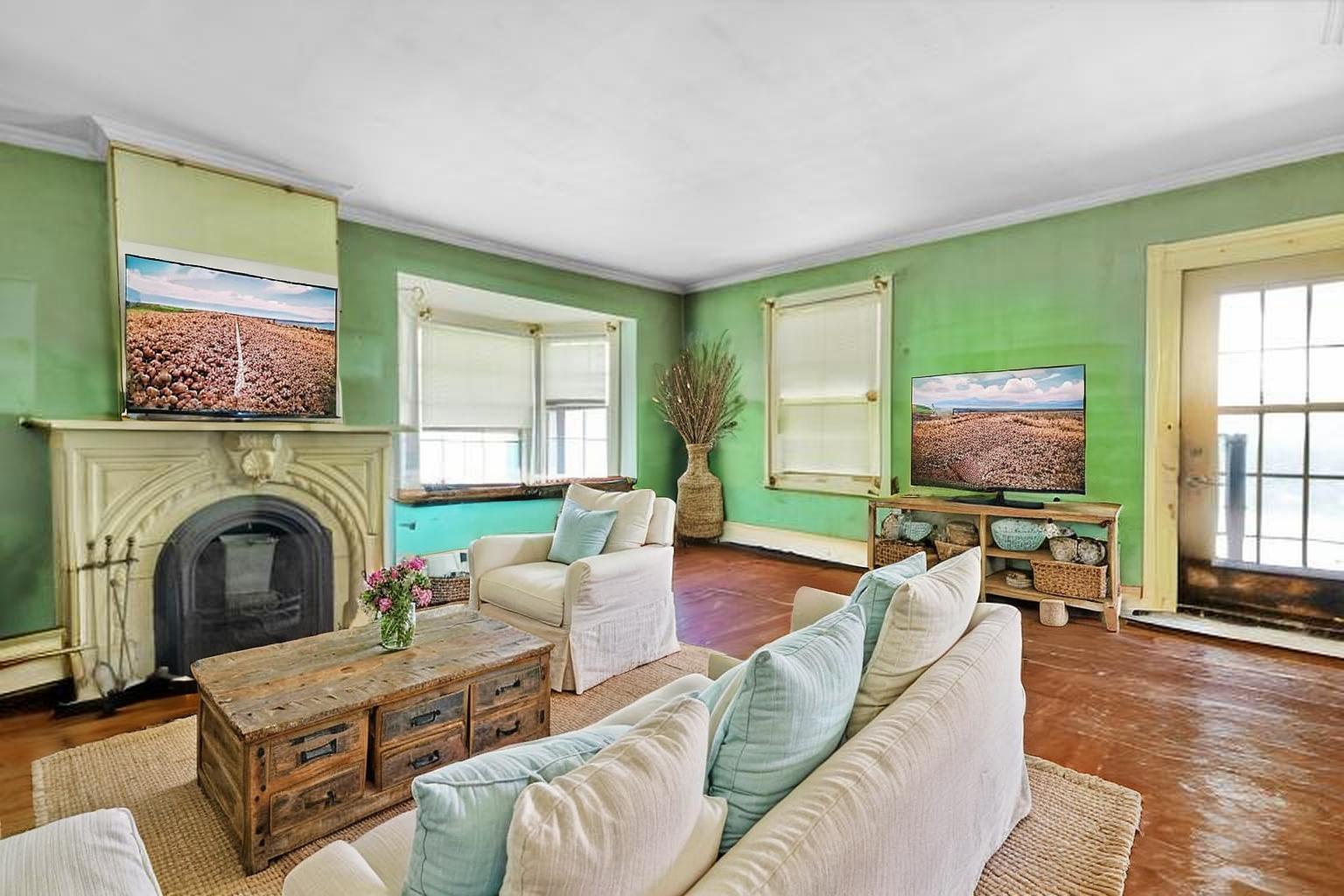 36 Elgin St E, Conestogo, ON for Sale