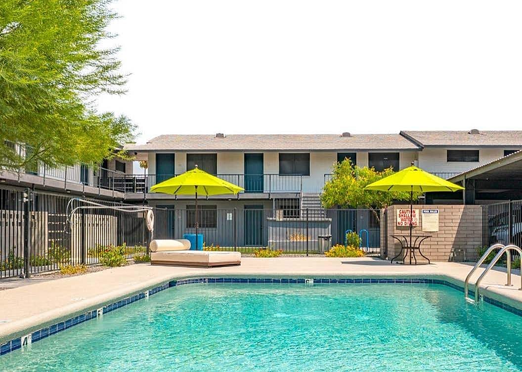 3025 N 36th St, Phoenix, AZ for Sale