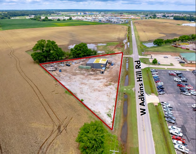 360 W Adkins Hill Rd, Norman, OK for Sale