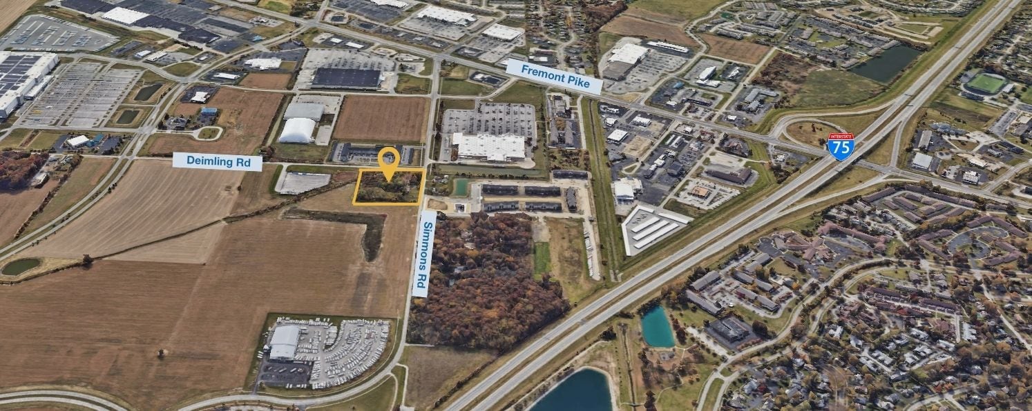 27536 Simmons Rd, Rossford, OH for Sale