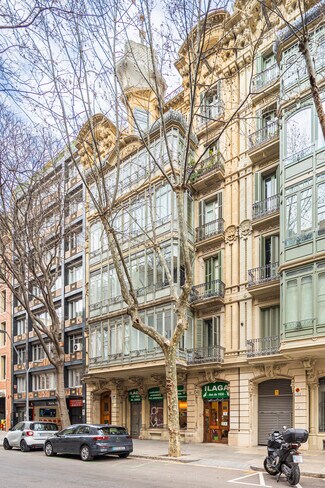 Barcelona, BAR Retail - 27 Carrer D'alí Bei