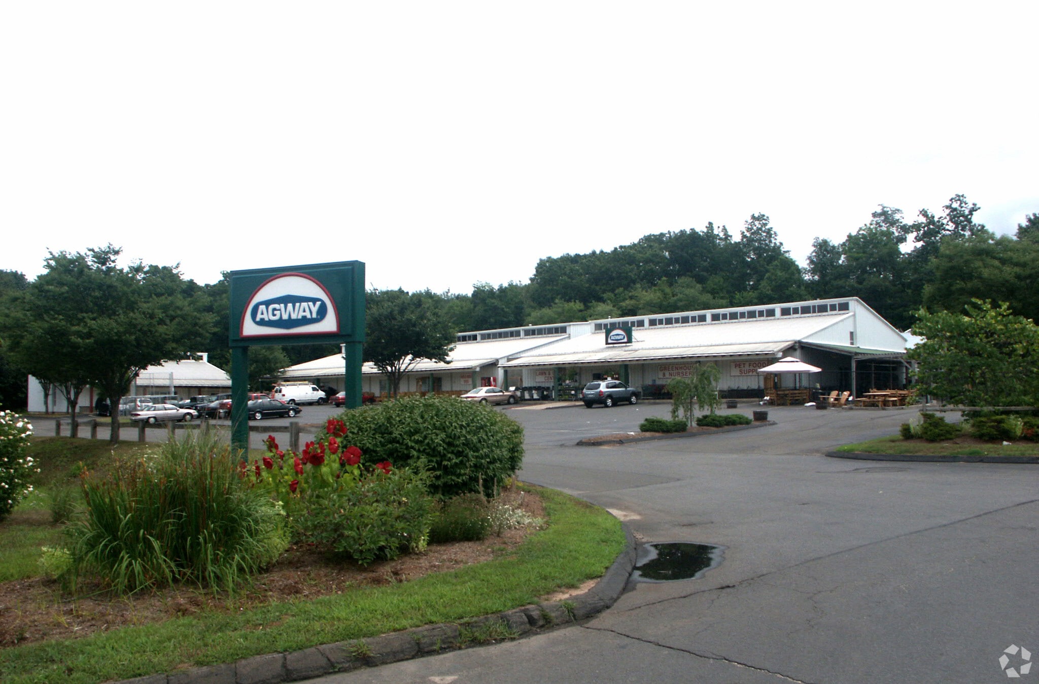 11 Whitewood Ln, North Branford, CT for Sale