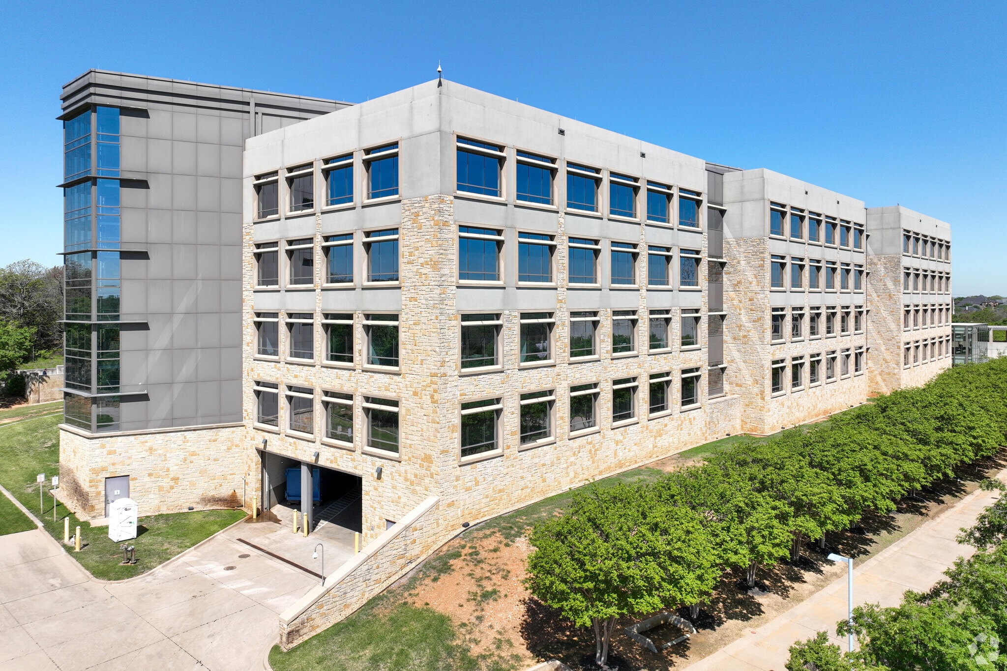 3120 Sabre Dr, Southlake, TX for Rent