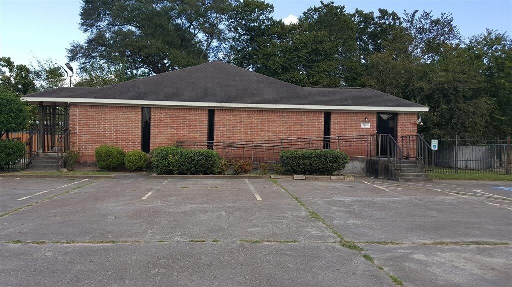 9802 Homestead Rd, Houston, TX for Sale