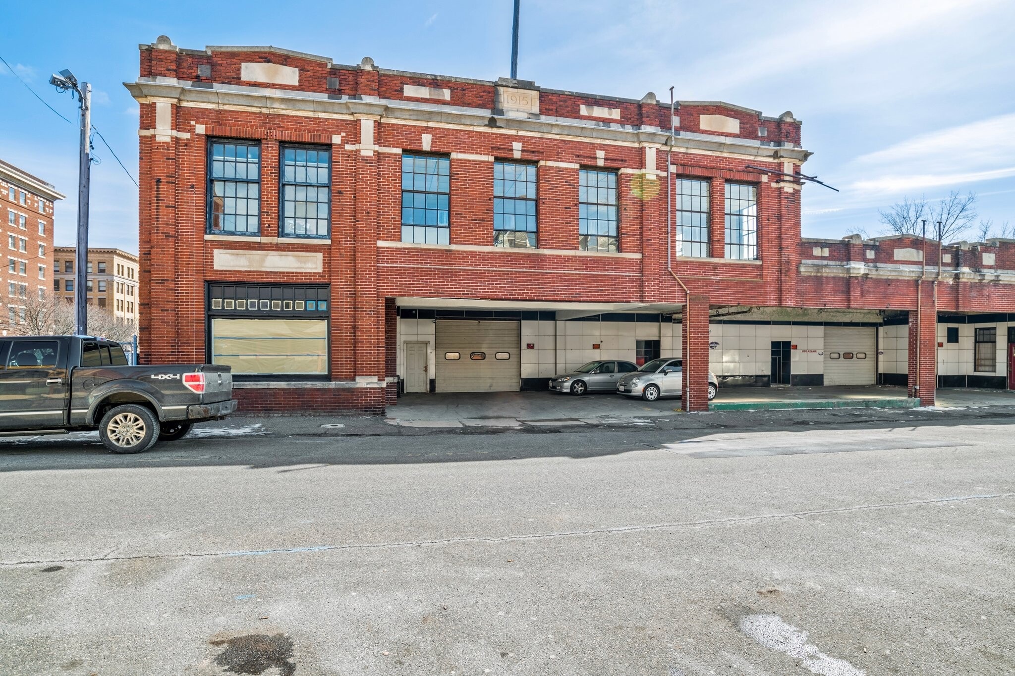 158 Chestnut St, Holyoke, MA for Rent