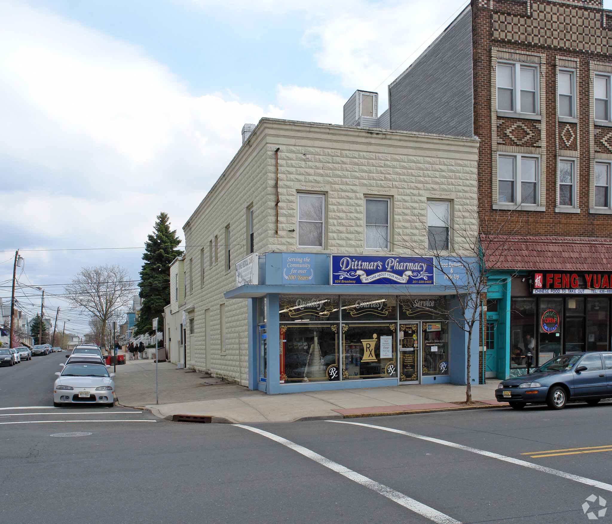 924 Broadway, Bayonne, NJ for Rent