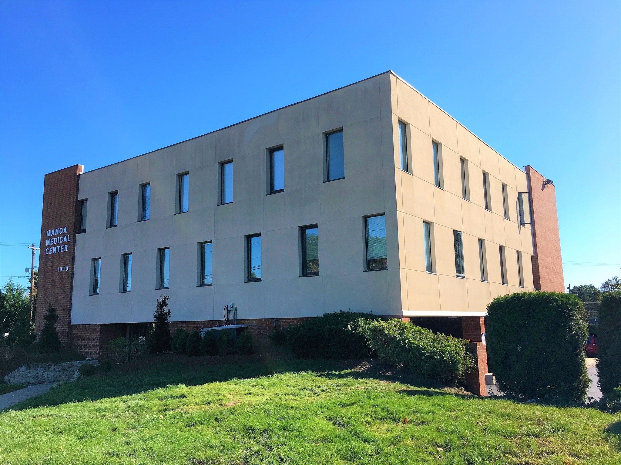 1010 W Chester Pike Havertown, PA 19083 Office Property for Sale on