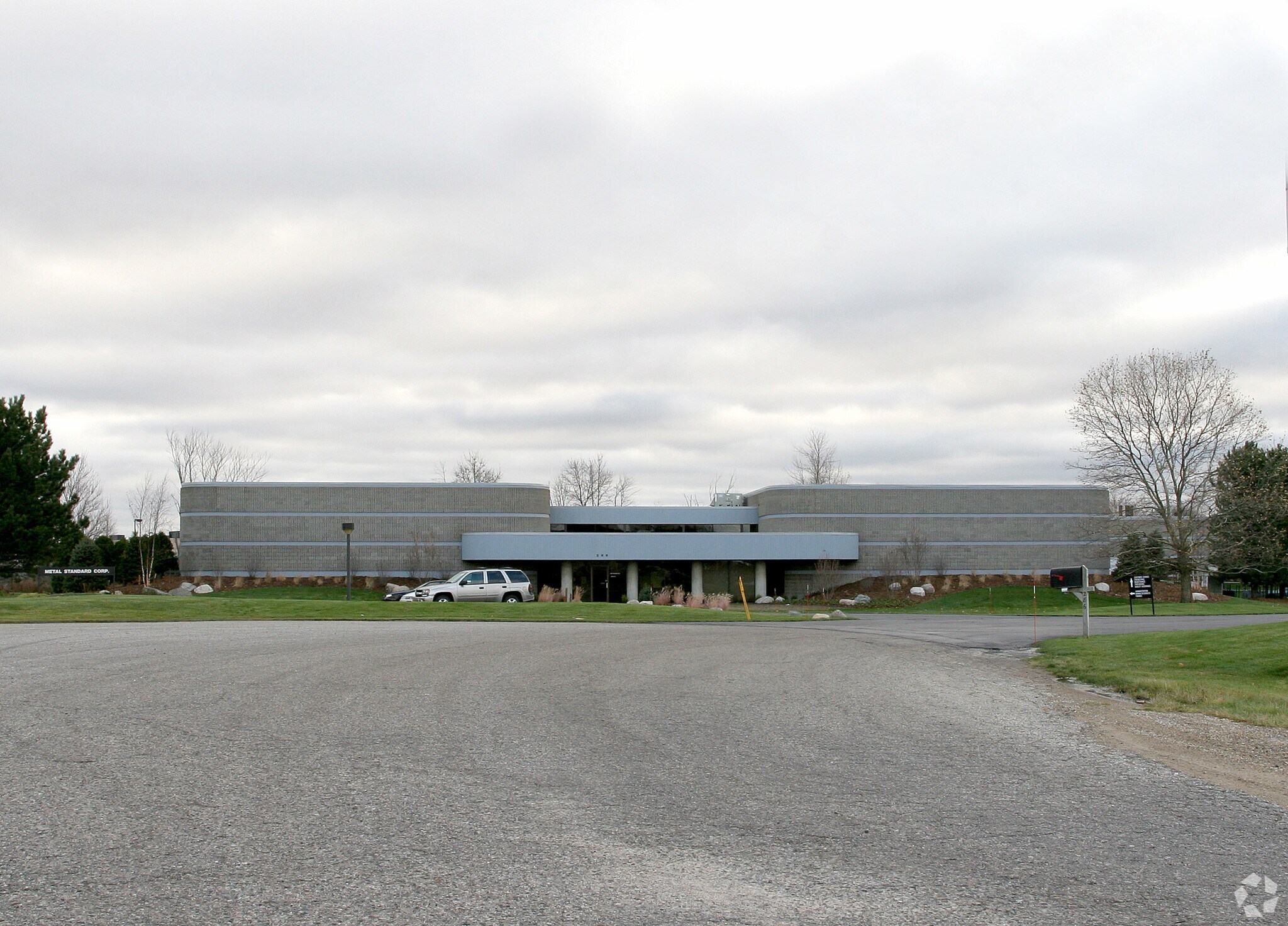 286 Hedcor Rd, Holland, MI for Sale