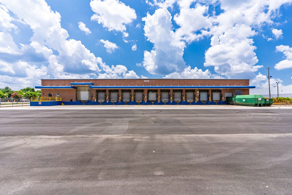 2370 Sullivan Rd, College Park, GA for Rent
