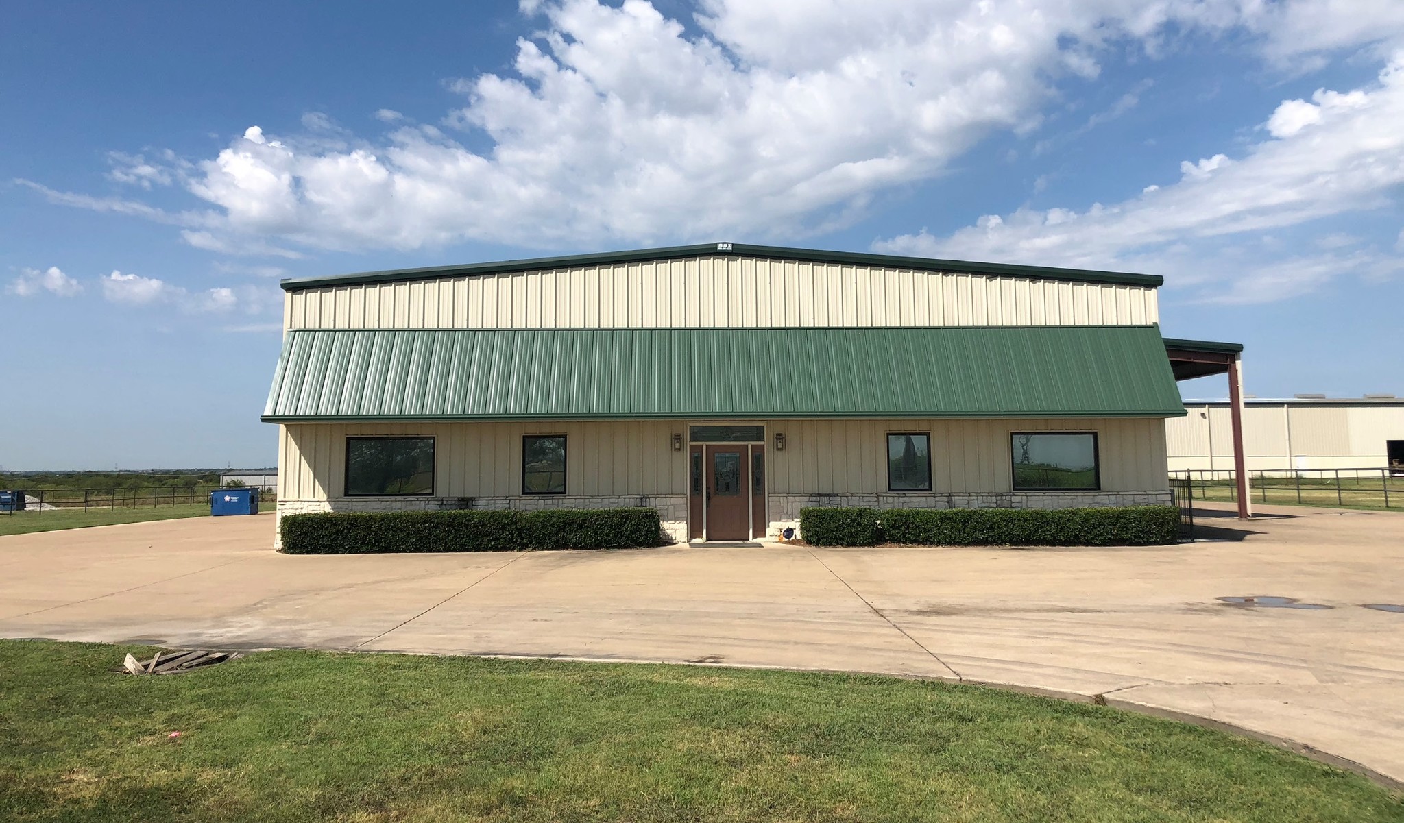 2440 Chambers St, Venus, TX for Rent