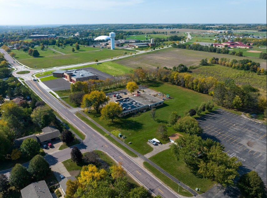 622 Sunrise Dr, Saint Peter, MN for Sale