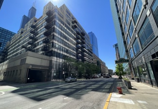 Chicago, IL Retail - 130 S Canal St Chicago, IL Retail - 130 S Canal St