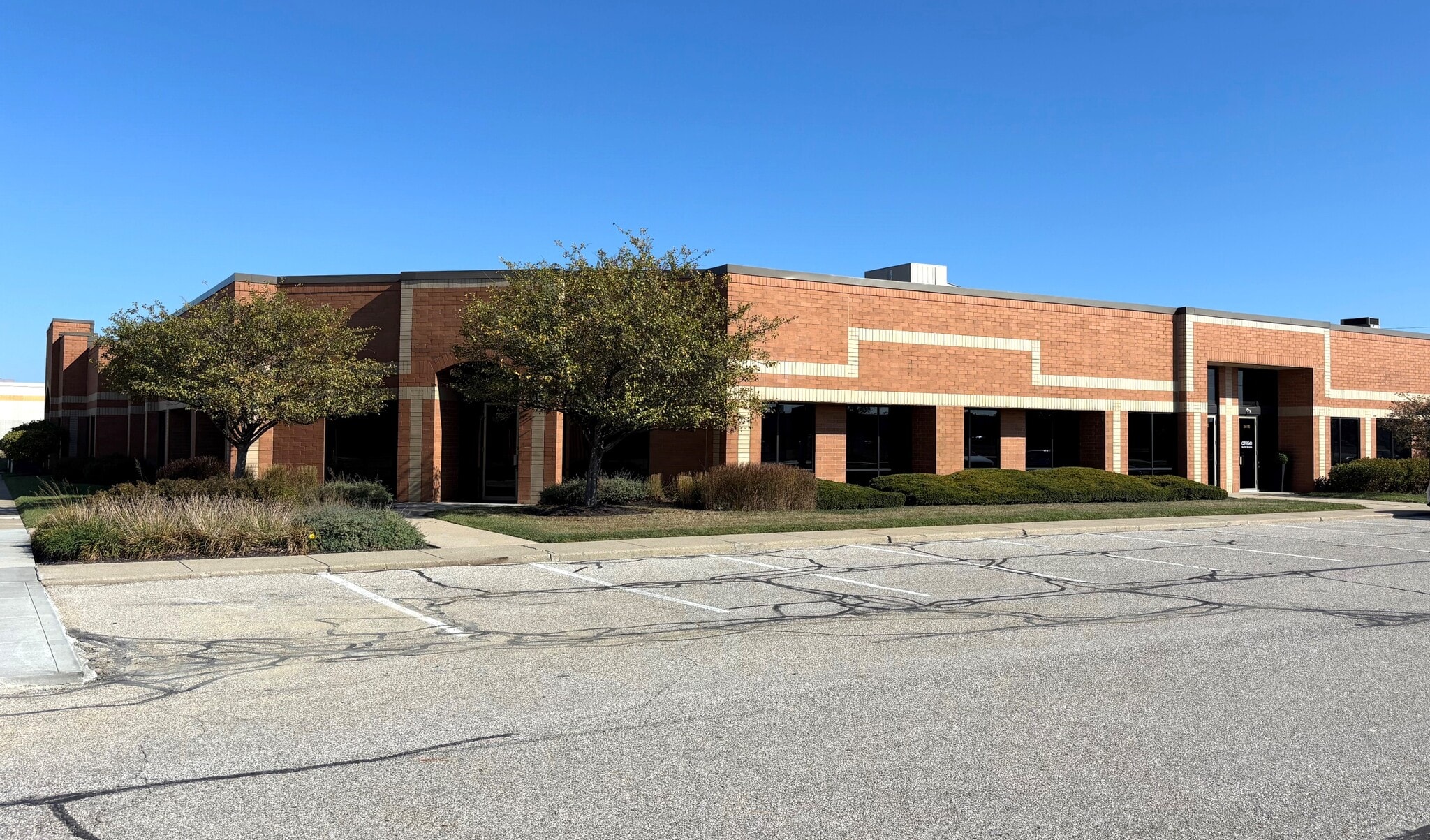 5804-5856 W 74th St, Indianapolis, IN for Rent