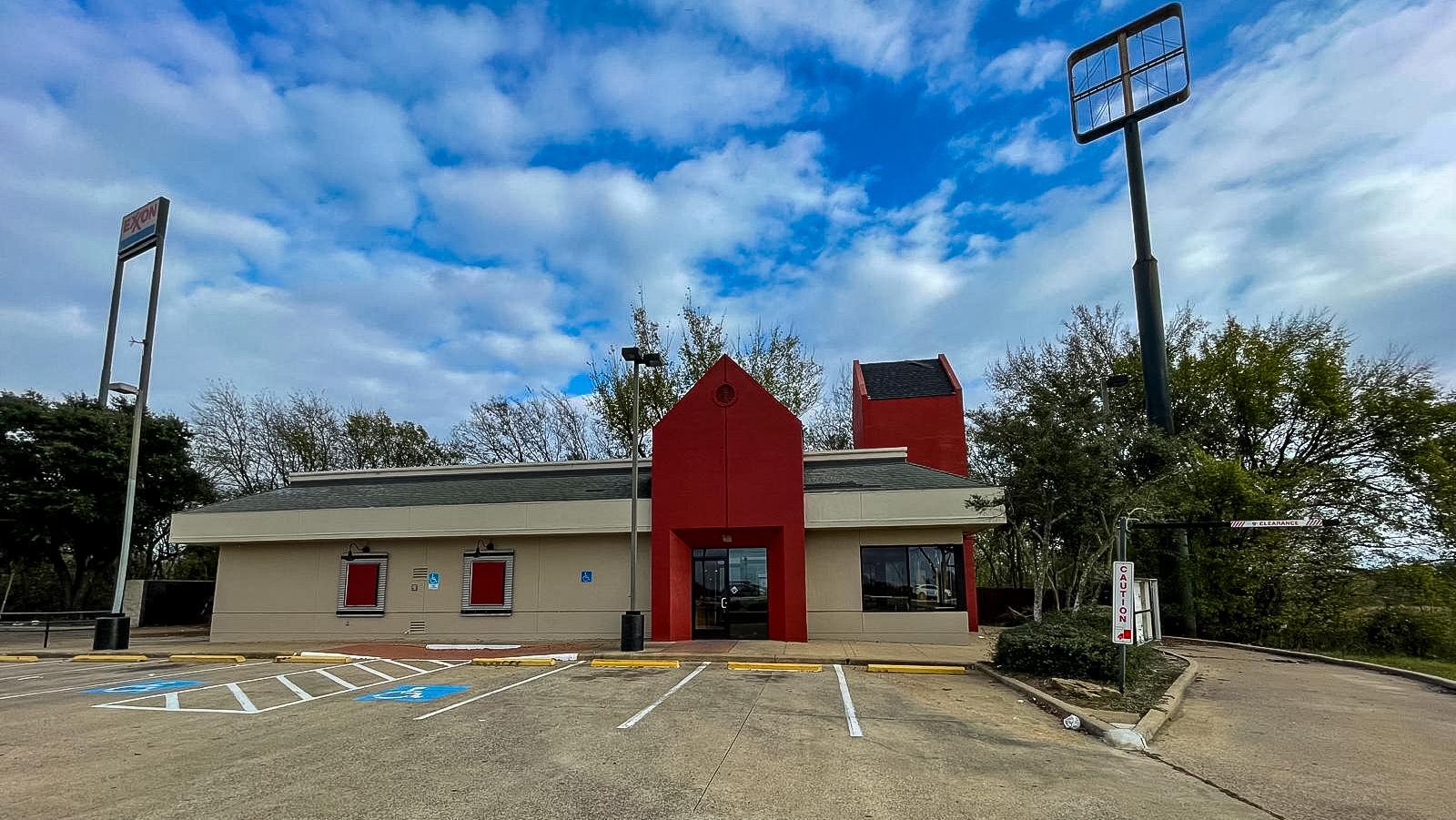 691 W Us Highway 84, Fairfield, TX for Sale