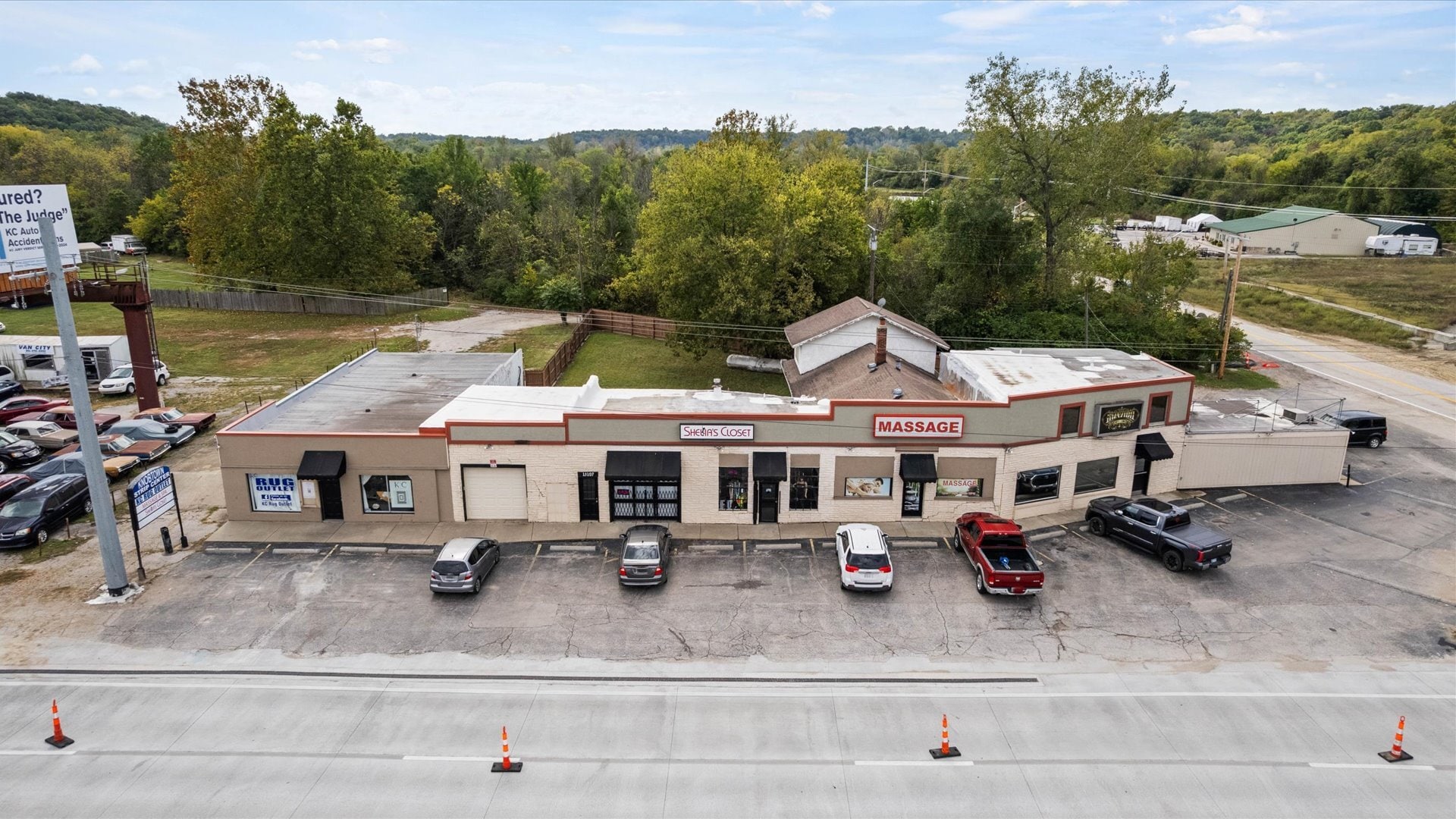 13101-13109 E Blue Pky, Kansas City, MO for Sale