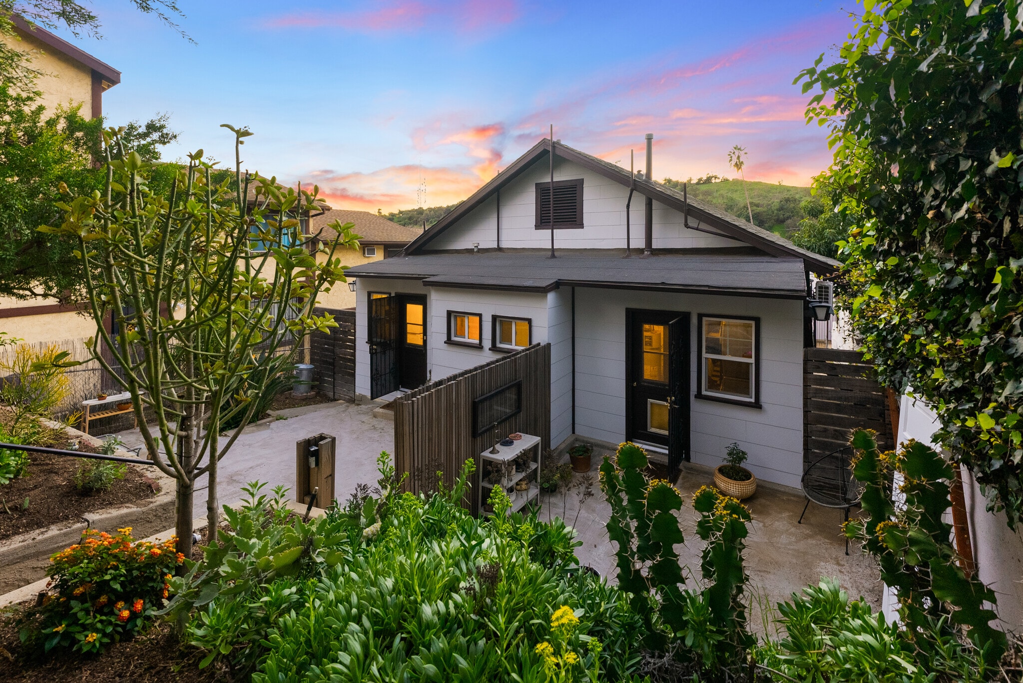 534 Casanova St, Los Angeles, CA for Sale