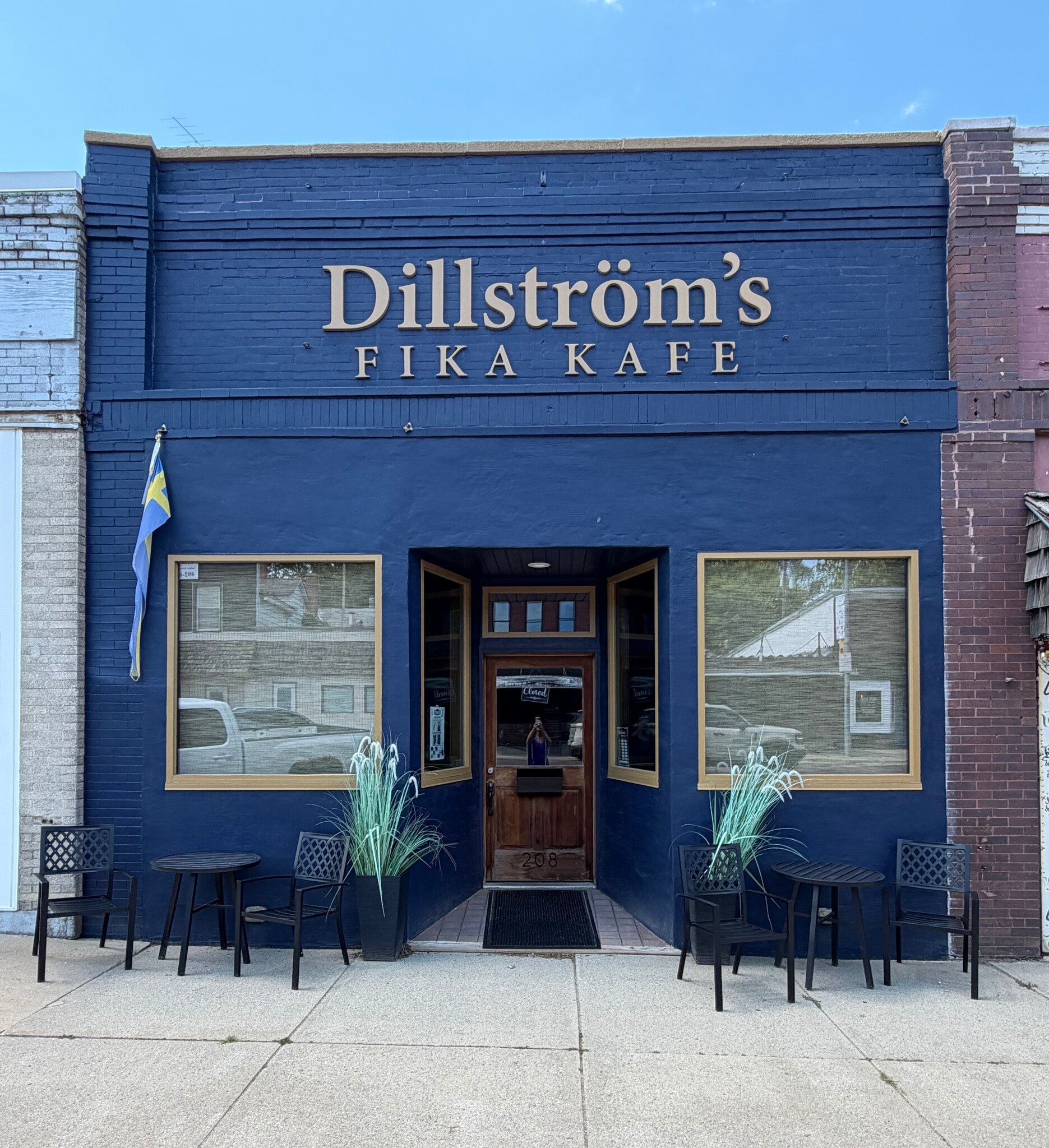208 N Oakland Ave, Oakland, NE for Sale