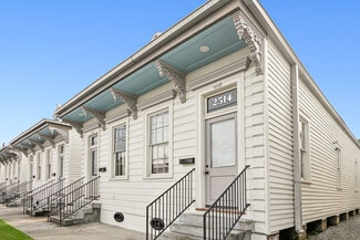 New Orleans, LA Apartments - 2500 Freret St