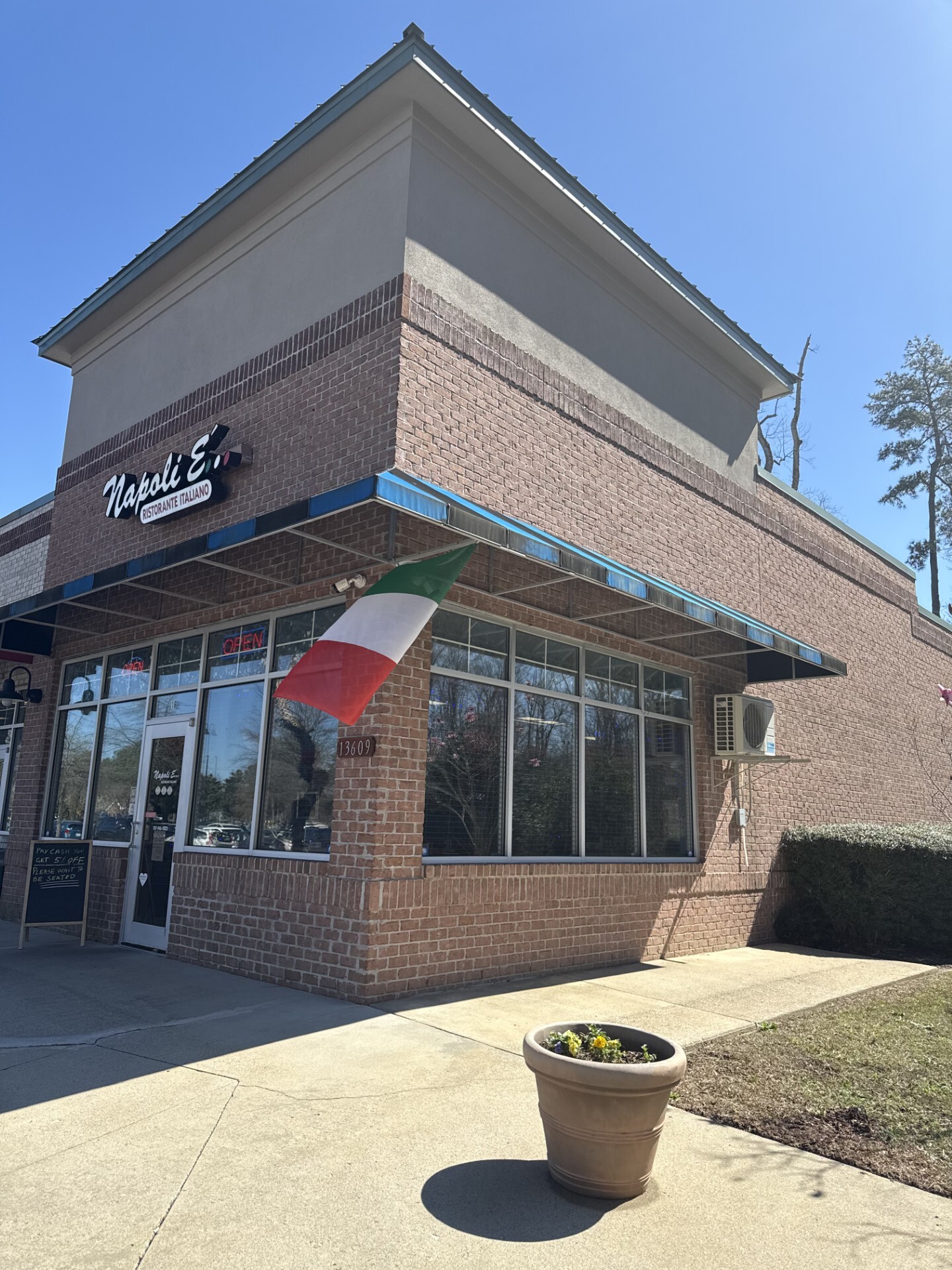 13609 Carrollton Blvd, Carrollton, VA for Sale