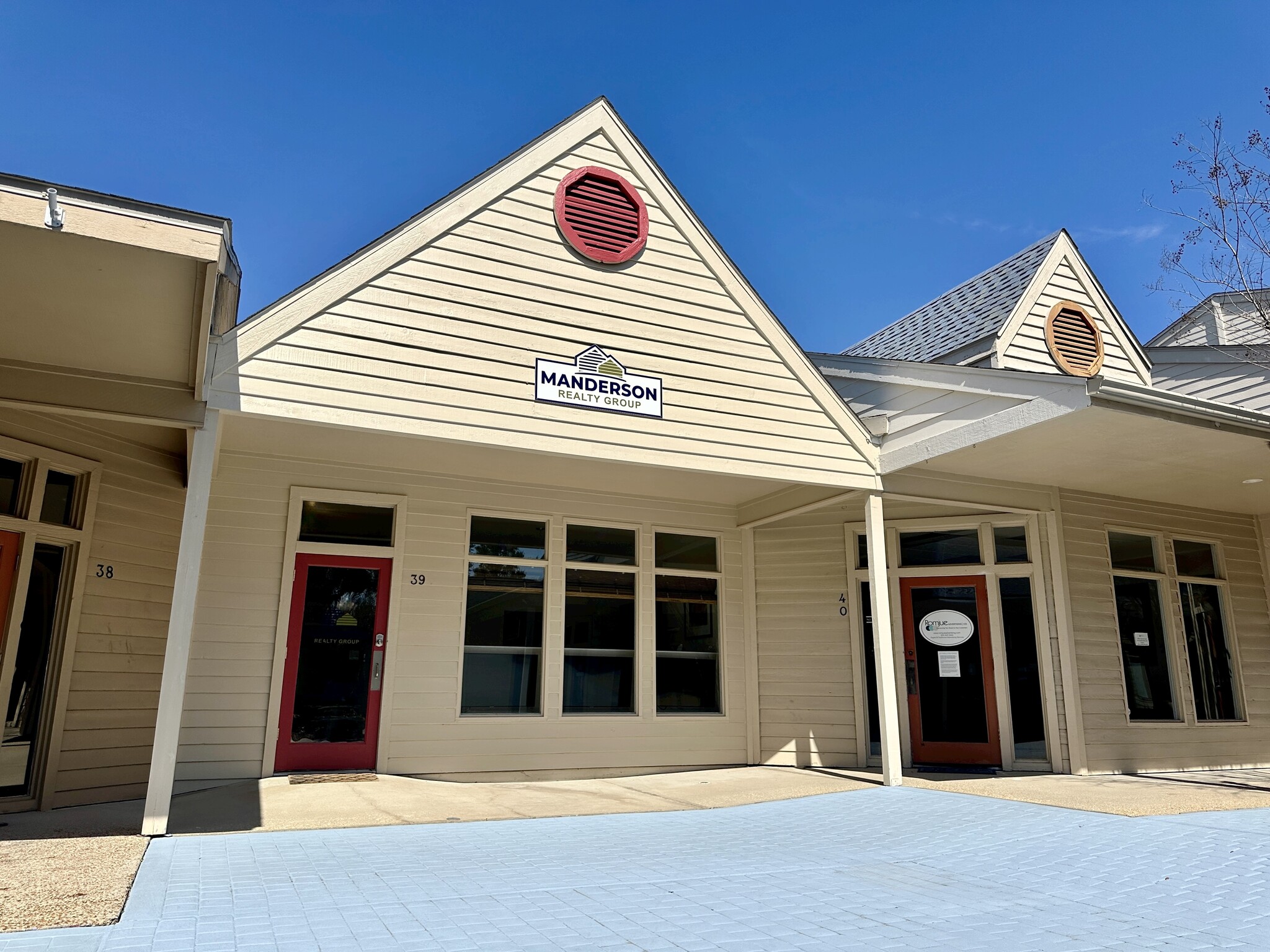 913 Gulf Breeze Pky, Gulf Breeze, FL for Sale