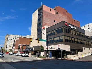 Akron, OH Bank - 219 S Main St