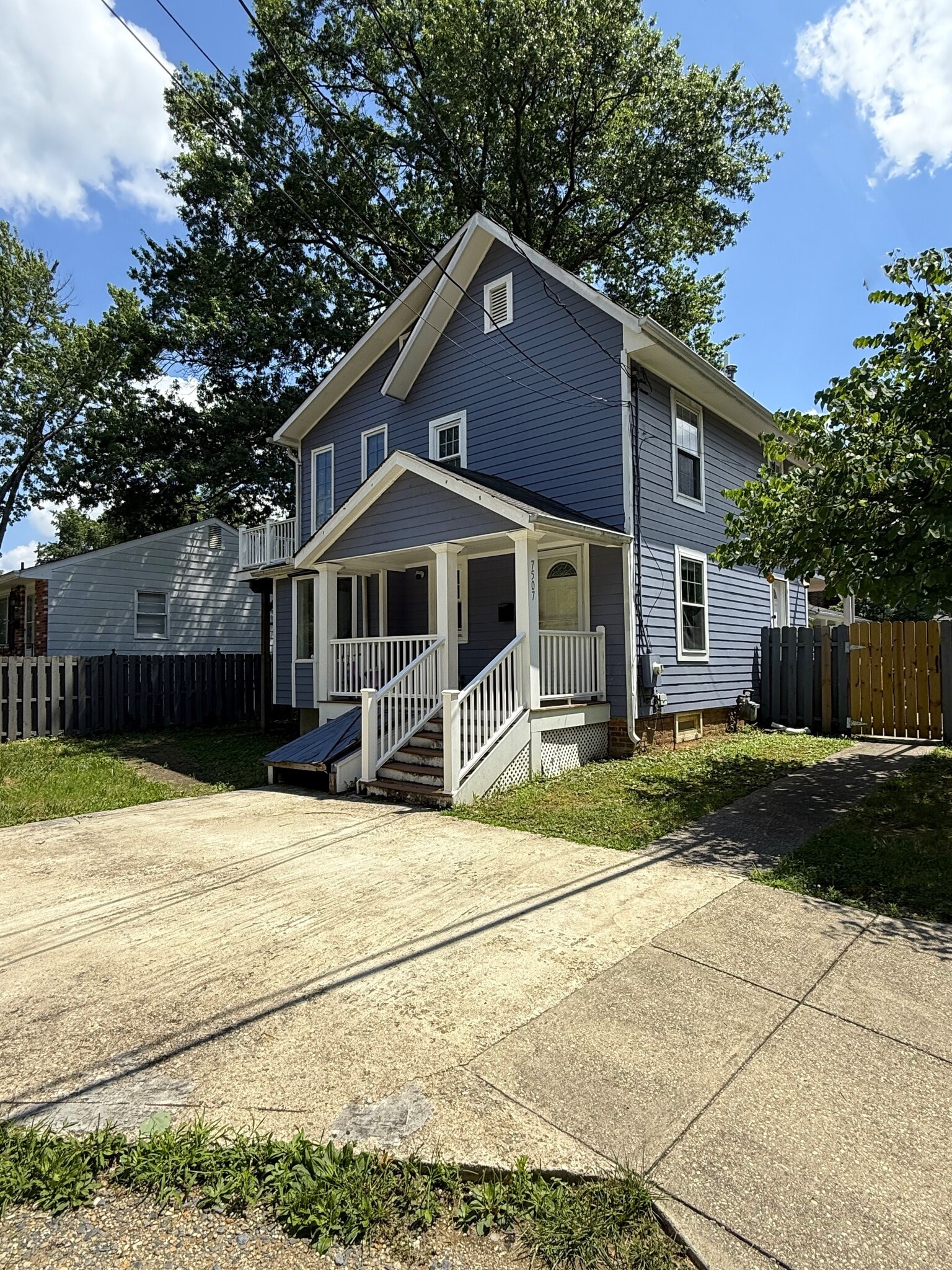7507 Dartmouth Ave, College Park, MD for Sale